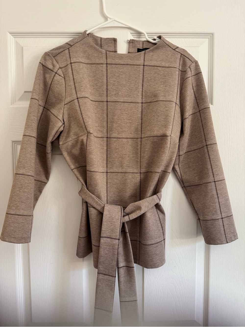 Ann Taylor Beige Windowpane Knit Top with Brown Stripes